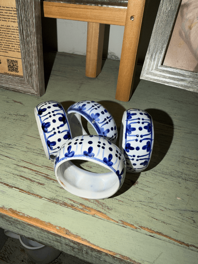 Vintage ceramic napkin rings - set of 6